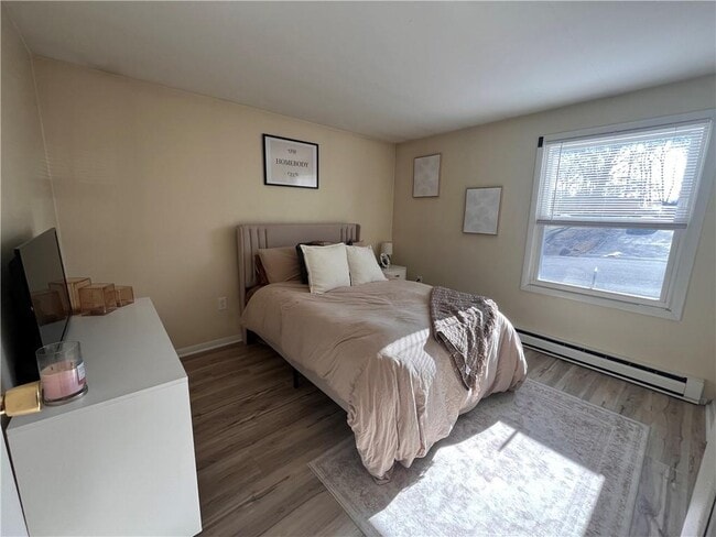 Building Photo - 20B Sunrise Dr