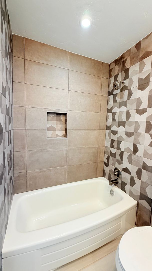 Building Photo - 14723 Martell Ave