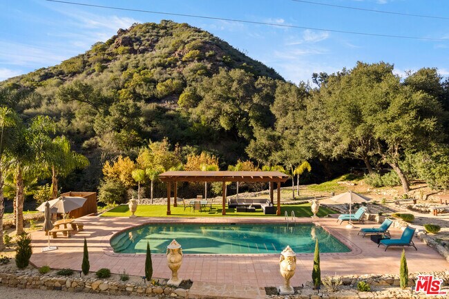 Building Photo - 503 Vera Canyon Dr