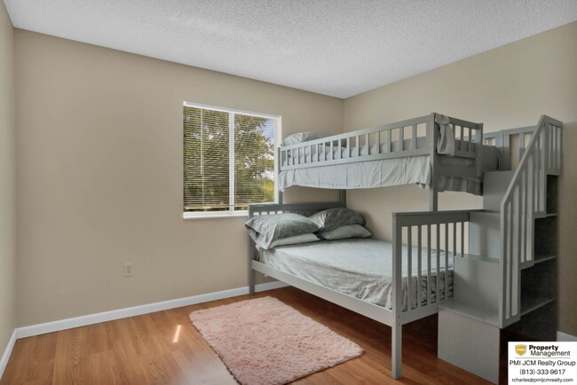Building Photo - Cozy Kissimmee Townhouse