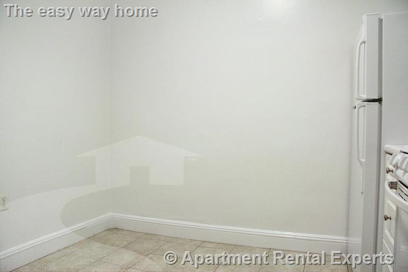 Building Photo - 18 Chauncy St