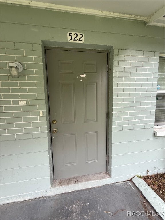 Building Photo - 522 NE Crystal St