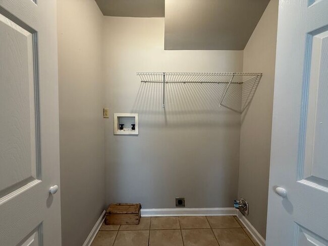 Building Photo - East Nashville / Inglewood 3 Bedroom / 1 B...