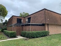 Building Photo - 3026 30th Ln