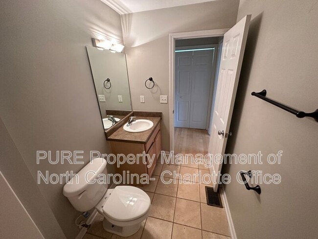 Building Photo - 3911 Picasso Court