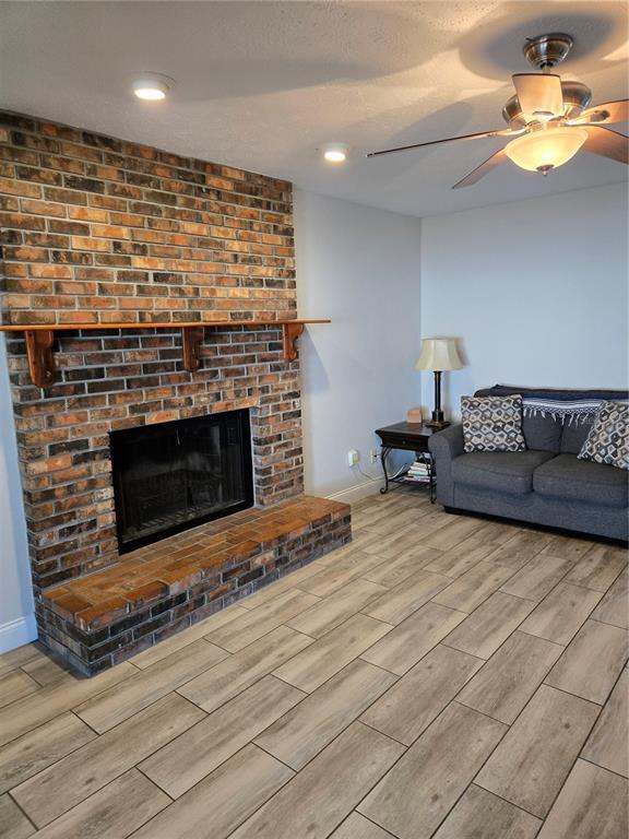 Building Photo - 3814 Cloverhill Ct