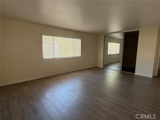 Building Photo - 1085 Camellia Ct