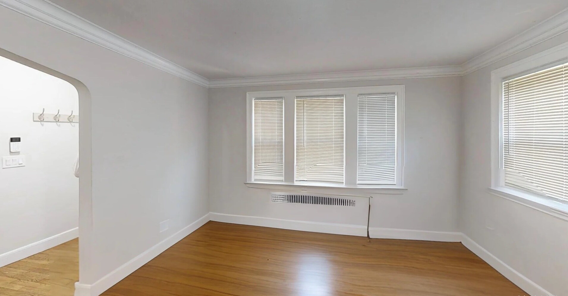 Building Photo - 25 Greycliff Rd