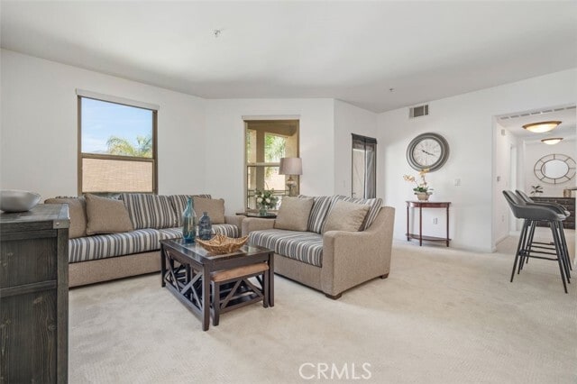 Building Photo - 128 N Oak Knoll Ave