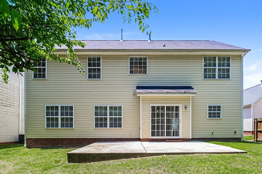 Building Photo - 2865 Island Point Dr NW