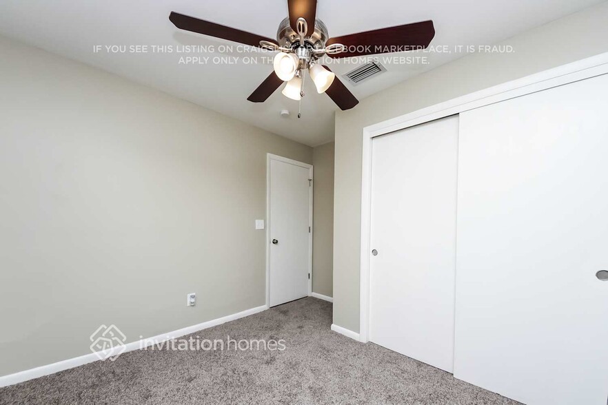 Building Photo - 1137 SW 47th Terrace