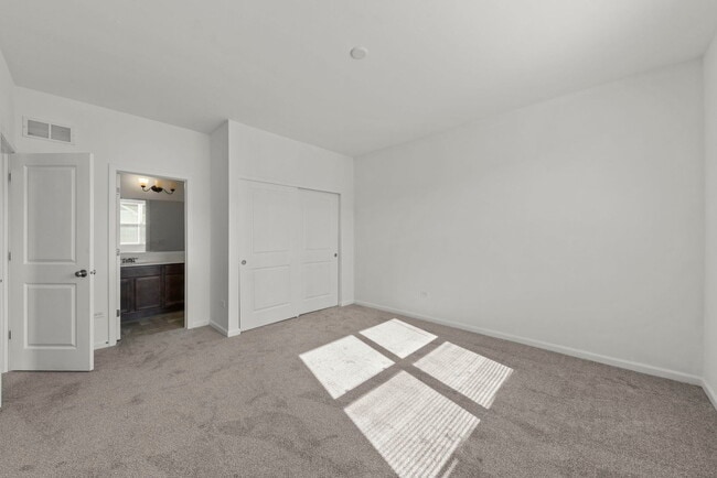Building Photo - 4219 Chelsea Mnr Cir