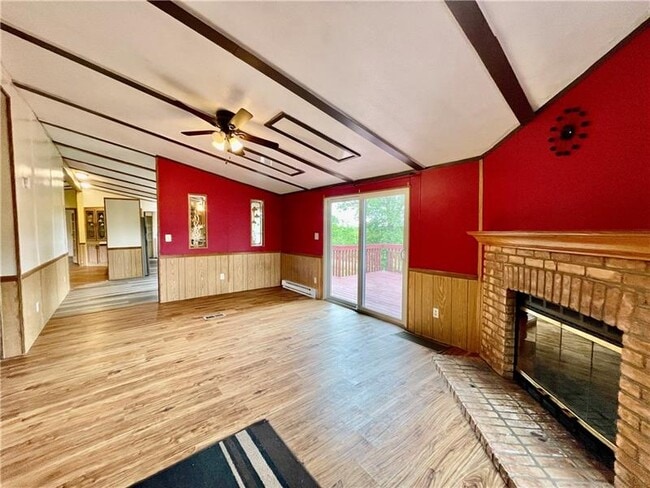 Building Photo - 535 Swihart Rd