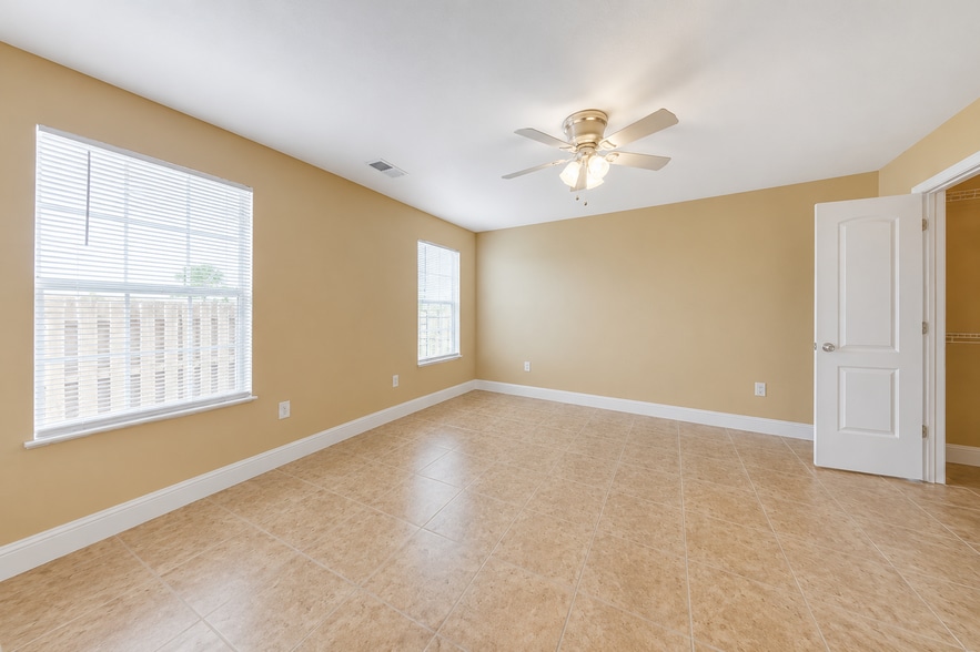 Bedroom 1 (First Floor) - 1016 15th St