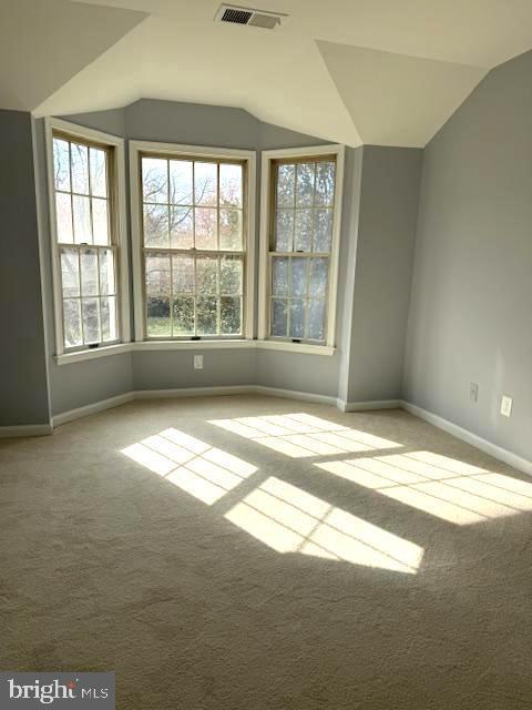 Building Photo - 510 Fairfax Ln