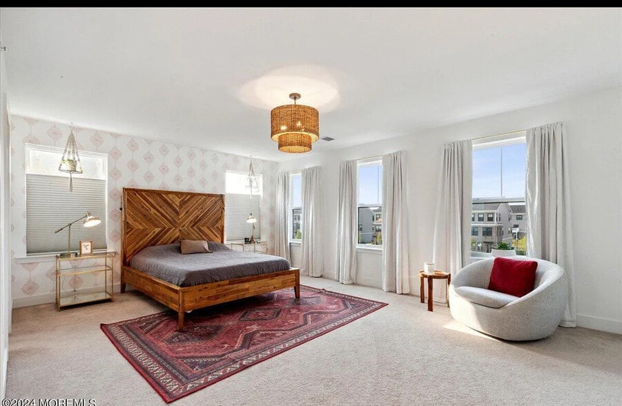 Master bedroom - 25 Midway Rd