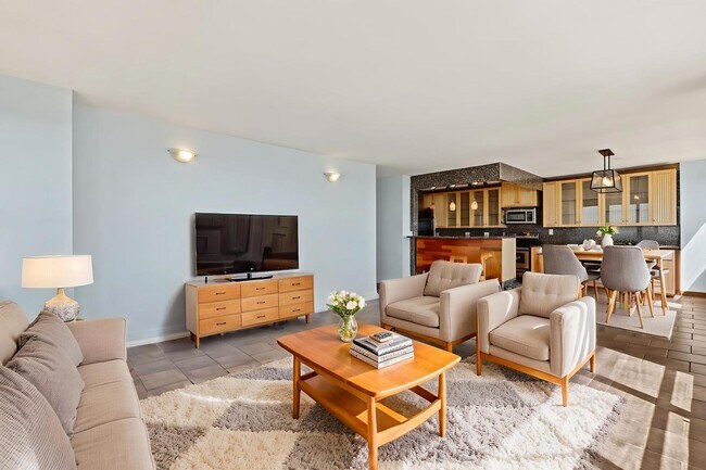 Building Photo - 655 W Irving Park Rd