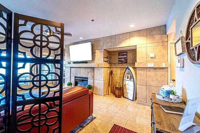 Building Photo - 3404 American Dr