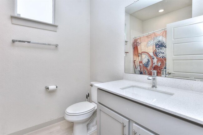 Building Photo - 13709 Bavarian Forest Dr