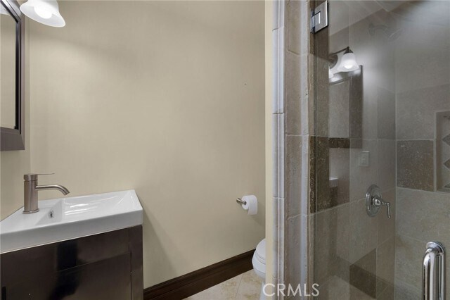 Building Photo - 22 Fox Hole Rd