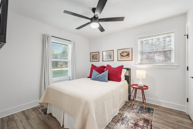 Building Photo - 1611 Armistead St