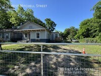 Building Photo - 520 W Mitchell St