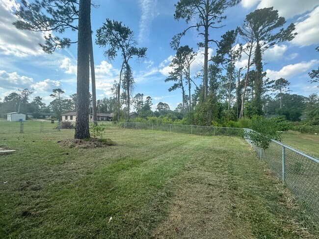 Building Photo - 3 Bedroom/2 Bath home in Valdosta