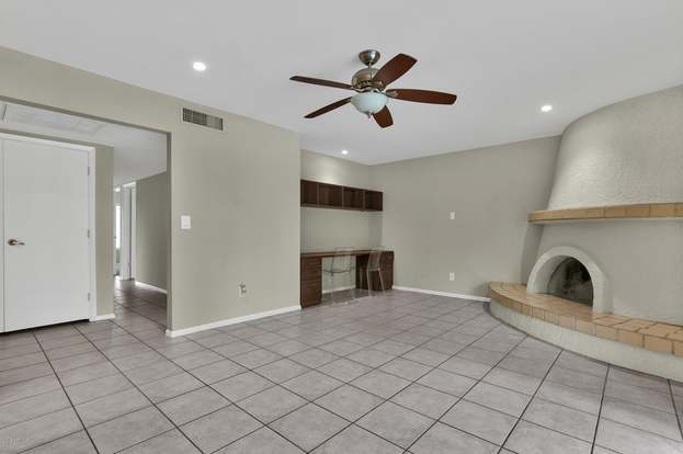 Building Photo - 5448 E Beck Ln
