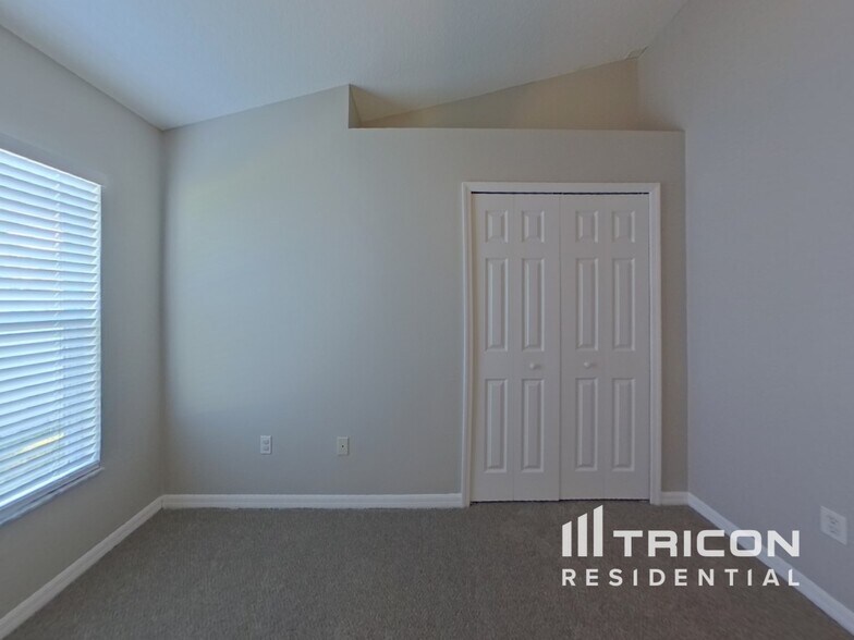 Building Photo - 1421 Emerald Hill Way