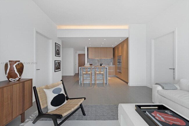 Building Photo - 500 Alton Rd