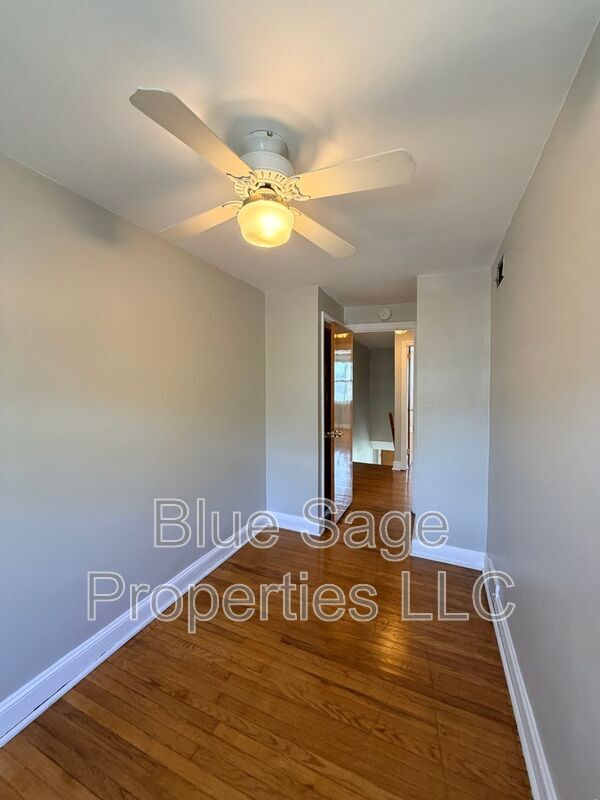 Building Photo - 5128 Westley Dr