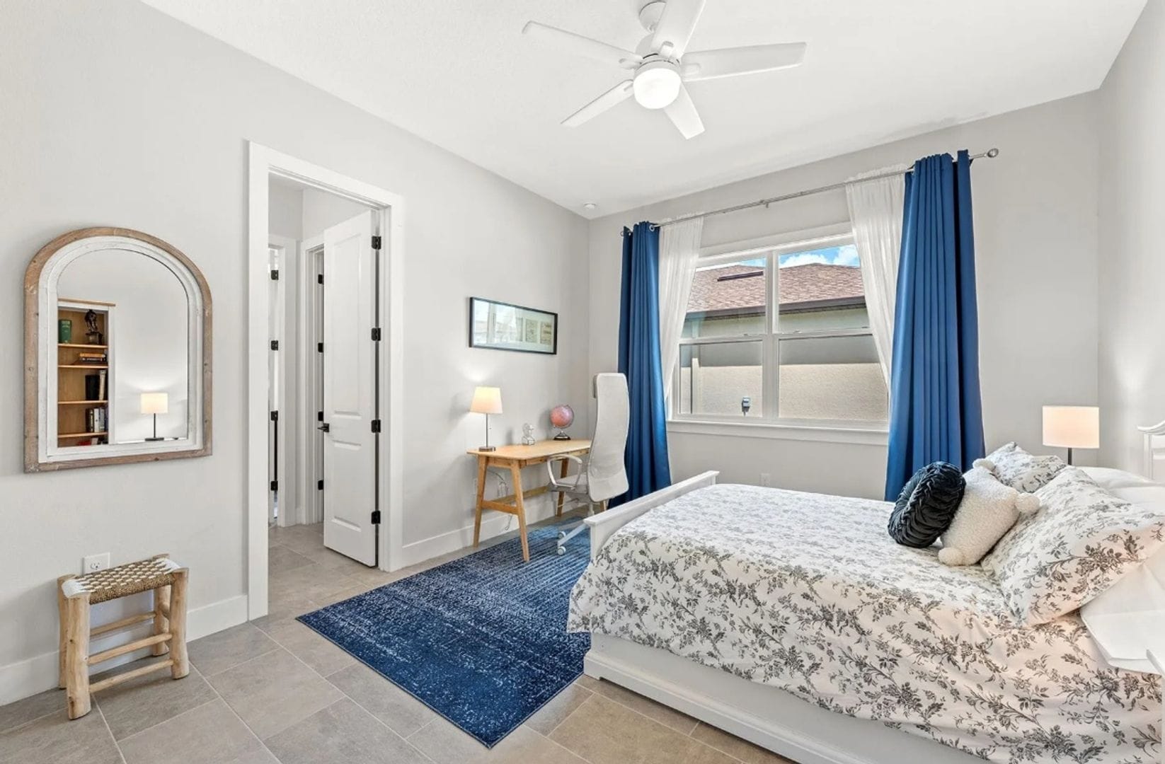 Building Photo - 7876 Roma Dune Dr