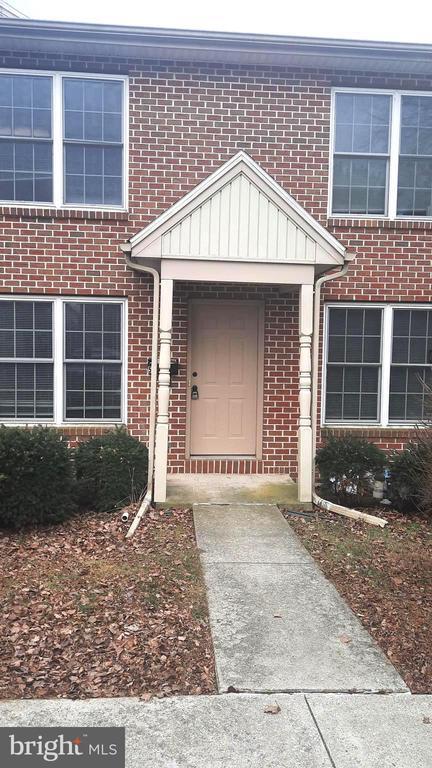 Building Photo - 57 N Cherry St