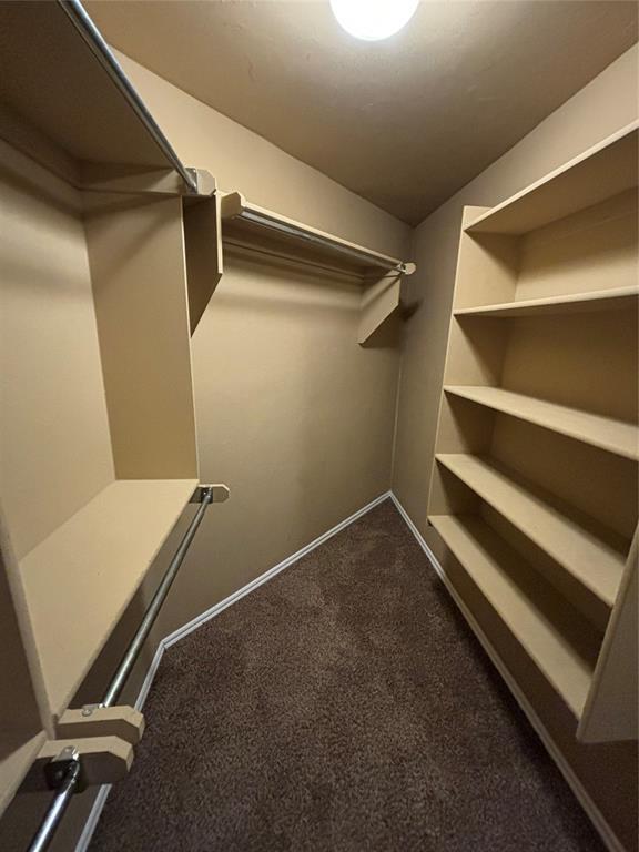 Building Photo - 17029 Woodvine Dr