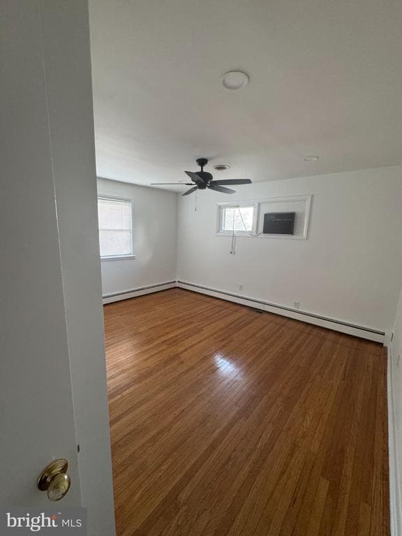 Building Photo - 216 Sussex Blvd