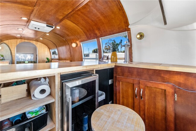 Building Photo - 5052 Audrey Dr