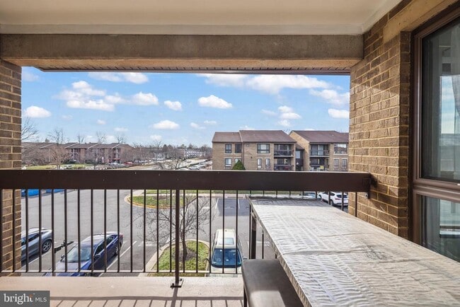 Building Photo - 549 Florida Ave