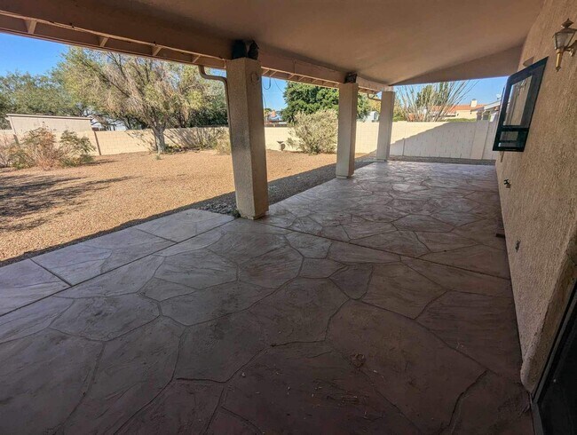 Building Photo - Large 3 bedroom with 3 car garage
