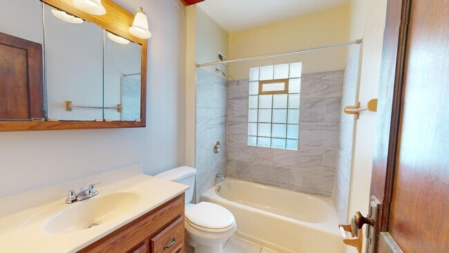 Building Photo - 1285 Cranford Ave