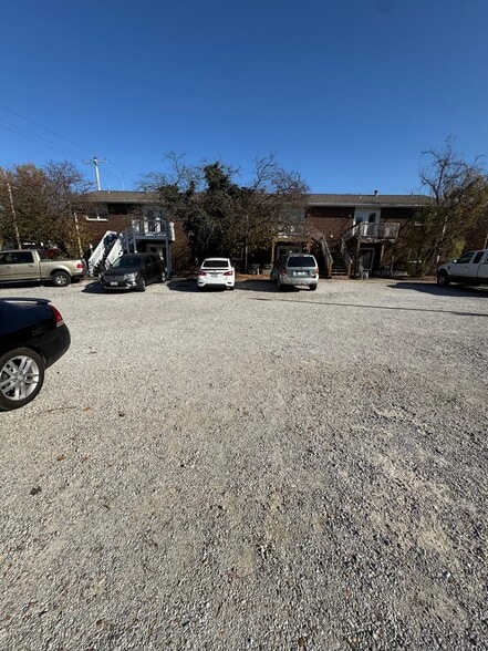 Building Photo - 139 N Washington St