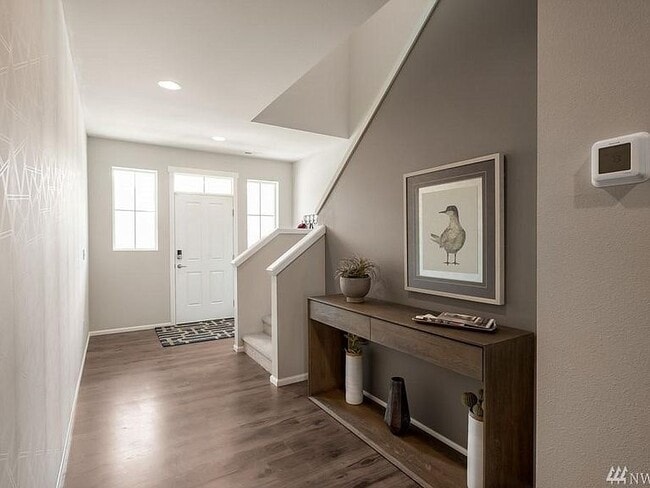 Building Photo - 18424 111th Ave E