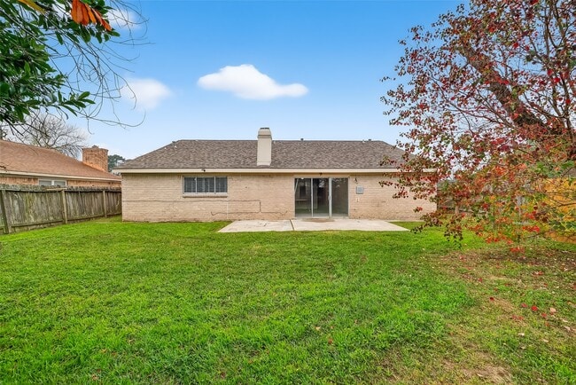 Building Photo - 4742 Tain Dr