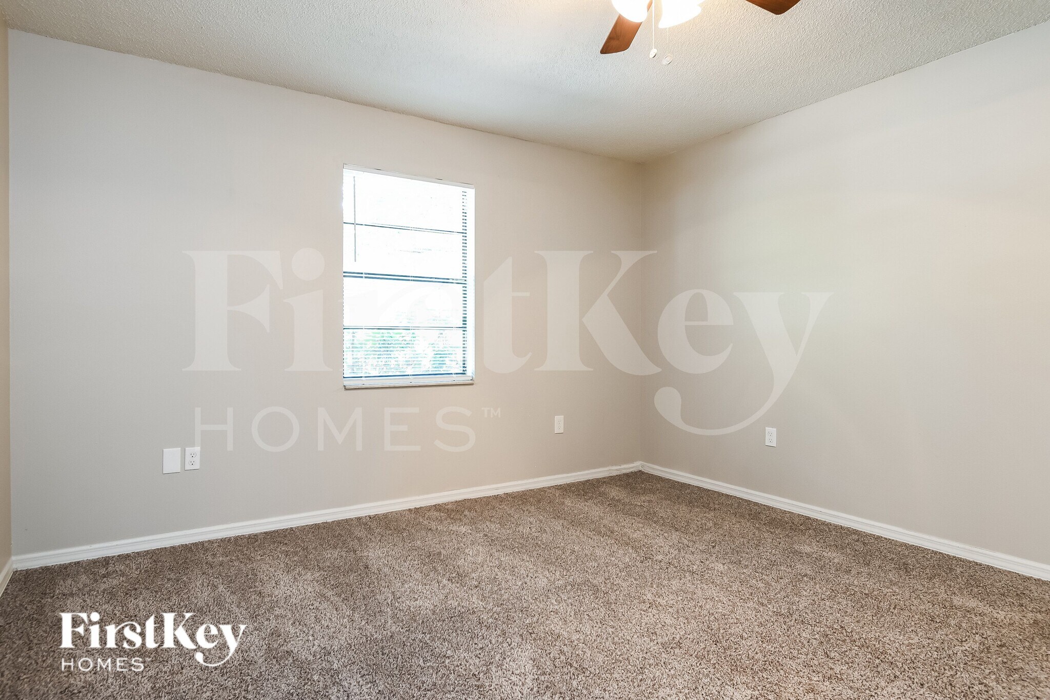 Building Photo - 3650 Willys Ave