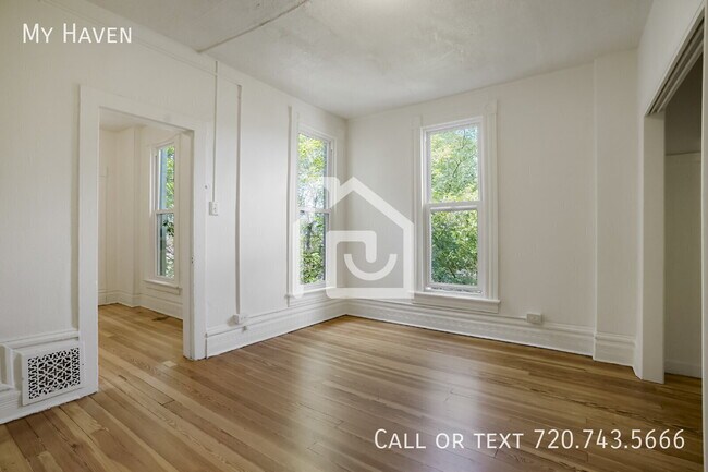 Building Photo - 2359 Lafayette St