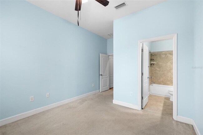 Building Photo - 4123 Windcrest Dr