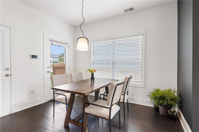 Building Photo - 1870 Lucy Compton Ln NW