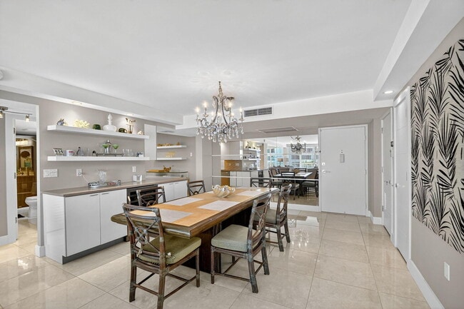 Building Photo - 3546 S Ocean Blvd