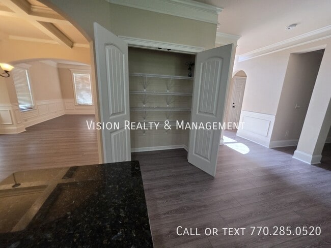 Building Photo - 4160 San Marco Way