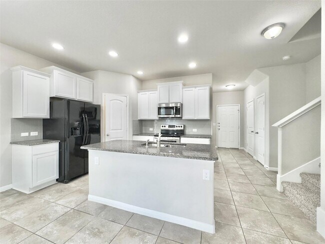 Building Photo - 308 Craters of the Moon Blvd