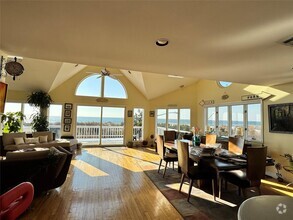 Building Photo - 849 Oceanfront